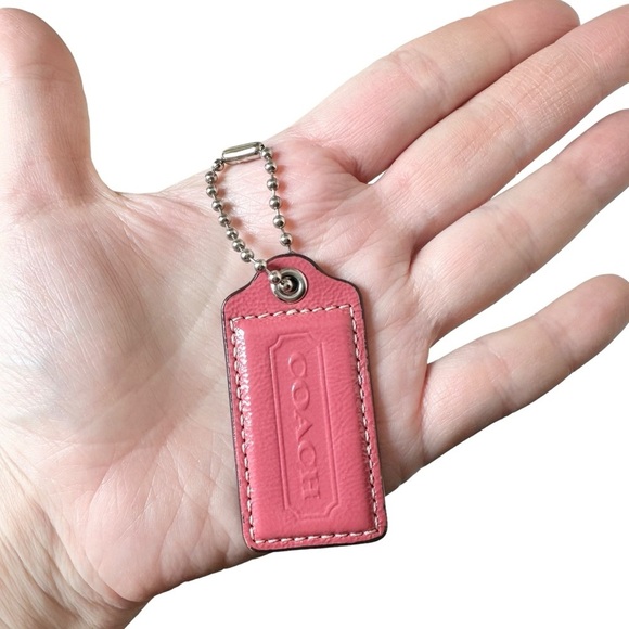 Authentic COACH Salmon Coral Pink Patent Leather Large Hang Tag - Picture 4 of 8